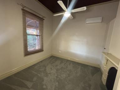 Townhouse For Lease - NSW - Albury - 2640 - Quiet living in central Albury  (Image 2)