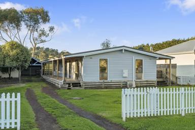 House For Sale - VIC - Noorat - 3265 - Charming Family Home with Views of Mt Noorat  (Image 2)
