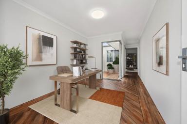 House For Sale - WA - Canning Vale - 6155 - Calling all First Home Buyers, Investors and Downsizers!!  (Image 2)