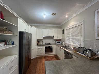 House For Lease - NSW - Bundanoon - 2578 - Large Family Home  (Image 2)