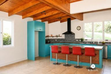 House For Sale - VIC - Beechworth - 3747 - REMARKABLE HOME WITH VIEWS TO MATCH  (Image 2)