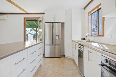 Lifestyle For Sale - NSW - Mudgee - 2850 - PEACEFUL RURAL LIVING  (Image 2)