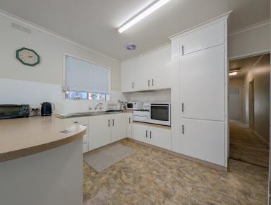 House For Sale - VIC - Kerang - 3579 - Well‑Located Brick Home Offering Space, Comfort and Convenience  (Image 2)