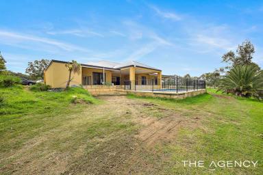House For Sale - WA - Baldivis - 6171 - RURAL LIFESTYLE PROPERTY: 9.87ha INC 2 FAMILY HOMES  (Image 2)