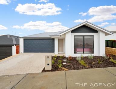 House For Sale - WA - Anketell - 6167 - LIKE BRAND NEW  (Image 2)