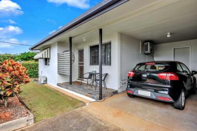 House For Sale - QLD - Kepnock - 4670 - Huge Investment Opportunity!  (Image 2)