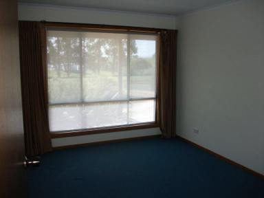 House For Lease - VIC - Eastwood Road Wy Yung - 3875 - 2 BEDROOM HOME ON LARGE BLOCK  (Image 2)