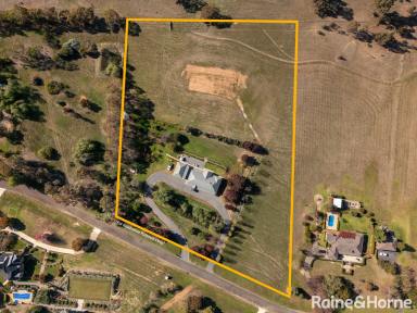 House For Sale - NSW - Brucedale - 2650 - The Lifestyle You've Been Waiting For (Image 2)