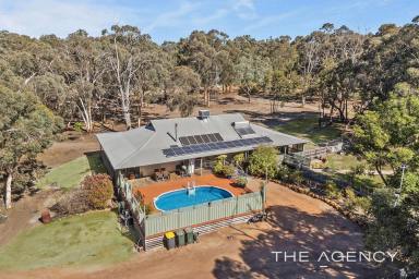 Acreage/Semi-rural For Sale - WA - Bakers Hill - 6562 - "Sweet Serenity" (Image 2)