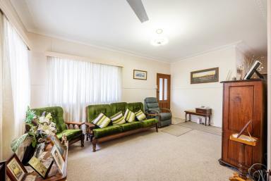 House For Sale - NSW - Grafton - 2460 - NEAT, TIDY & READY TO GO (Image 2)