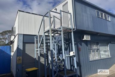 Studio For Lease - NSW - Taree - 2430 - Modern Studio Living with Bonus Storage Space  (Image 2)