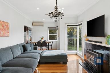 House For Sale - VIC - Colac - 3250 - Corner Charm with Space to Enjoy…  (Image 2)