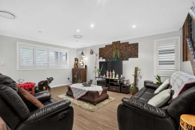 House For Sale - NSW - Pemulwuy - 2145 - Contemporary Family Living in a Sought-After Pemulwuy Pocket  (Image 2)