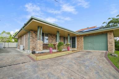 House For Sale - NSW - Raymond Terrace - 2324 - SPACIOUS HOME WITH POOL!  (Image 2)