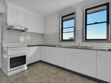House For Sale - NSW - Harden - 2587 - Low Maintenance Home in a Great Location  (Image 2)