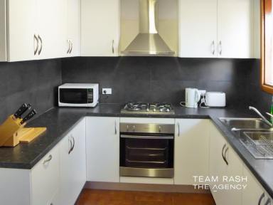 House For Sale - WA - Maylands - 6051 - PEACEFUL LIVING WITH SPACE & CONVENIENCE (Image 2)