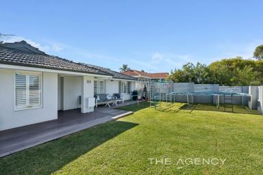 House For Sale - WA - Padbury - 6025 - The Family Upgrade You Have Been Seeking!  (Image 2)