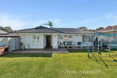 House For Sale - WA - Padbury - 6025 - The Family Upgrade You Have Been Seeking!  (Image 2)