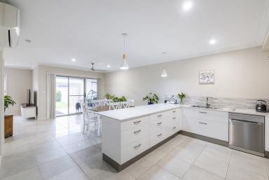 Duplex/Semi-detached For Sale - NSW - Grafton - 2460 - MODERN LOW-SET VILLA IN A TIGHTLY HELD LOCATION (Image 2)