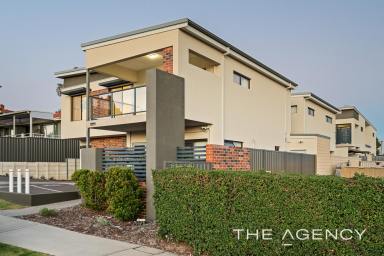 Apartment For Sale - WA - Cloverdale - 6105 - Sensational Apartment in Prime Locale!  (Image 2)