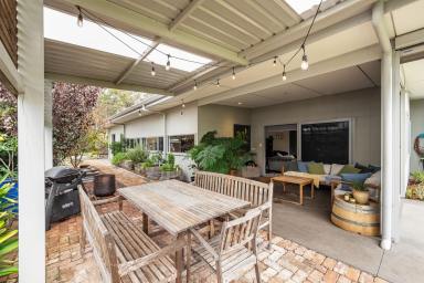 House For Sale - WA - Cowaramup - 6284 - Bushland Serenity Meets Bespoke Cowaramup Living  (Image 2)