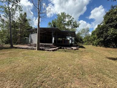 House For Sale - NT - Dundee Beach - 0840 - Life is yours on this front deck!  (Image 2)