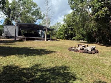 House For Sale - NT - Dundee Beach - 0840 - Life is yours on this front deck! (Image 2)