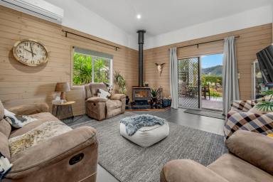 Lifestyle For Sale - NSW - Gloucester - 2422 - 'Jumaron Ridge' - A Scenic Rural Lifestyle Retreat  (Image 2)