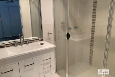 House For Lease - NSW - Taree - 2430 - MODERN THREE BEDROOM HOUSE WITH YARD (Image 2)