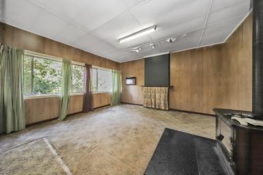 House For Sale - NSW - Batlow - 2730 - Potential Plus! (Image 2)