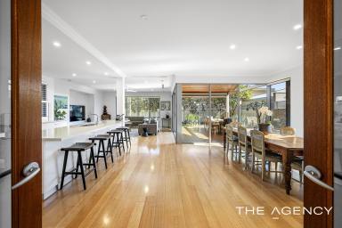 House For Sale - WA - Cottesloe - 6011 - Contemporary Coastal Living (Image 2)