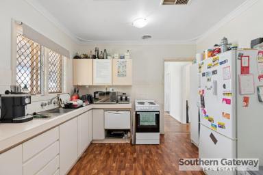 House For Sale - WA - Armadale - 6112 - ZONED R25/60 - 3 X 1 CHARACTER HOME ON 786SQM (Image 2)