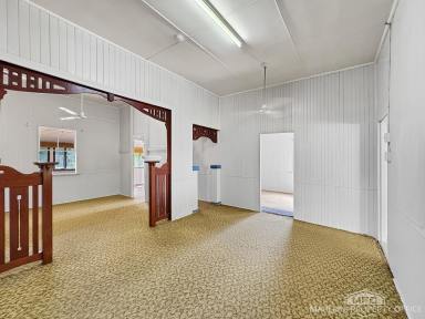 House For Sale - QLD - Mareeba - 4880 - POTENTIAL PLUS MEDIUM DENSITY ZONING - 1,012M² (Image 2)