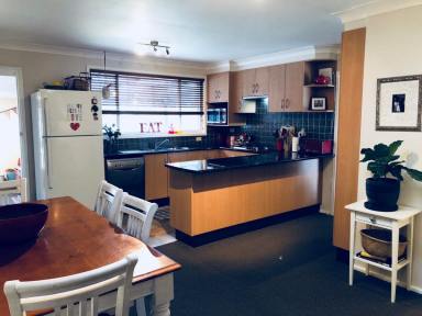 House For Lease - NSW - Moss Vale - 2577 - Neat and Tidy Home  (Image 2)