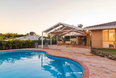 House For Sale - WA - Mirrabooka - 6061 - Modern Style Meets the Ultimate Entertainer  (Image 2)
