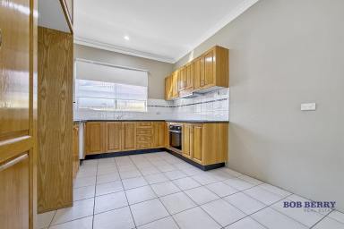 House For Lease - NSW - Dubbo - 2830 - Modernised Home in Prime Location  (Image 2)