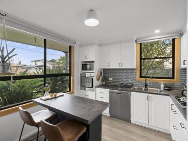 House For Sale - VIC - Seymour - 3660 - A RARE FIND  (Image 2)