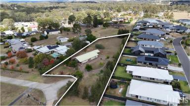 House For Sale - NSW - Nulkaba - 2325 - NULKABA DA APPROVED SUBDIVISION WITH EXISTING AIRBNB INCOME (Image 2)