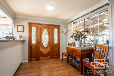 House For Sale - NSW - Emmaville - 2371 - Spacious and Versatile Home with Stunning Outdoor Features.  (Image 2)