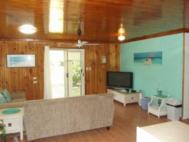 House For Sale - QLD - Macleay Island - 4184 - Great Location - short stroll to Dalpura Beach (Image 2)