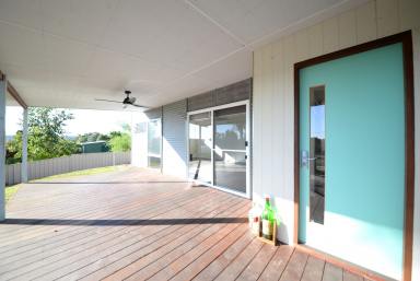 House For Lease - WA - Nannup - 6275 - Stylish Modern home close to amenities  (Image 2)