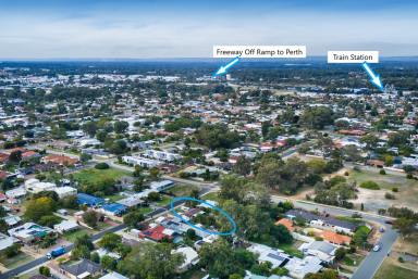 House For Sale - WA - Mandurah - 6210 - DEVELOPMENT PLUS IN CENTRAL MANDURAH (Image 2)