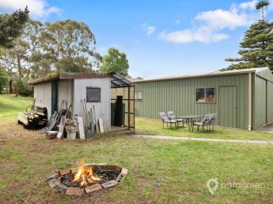House For Sale - VIC - Port Welshpool - 3965 - BEACH SHACK ON A LARGE DUAL STREET FRONTAGE BLOCK. (Image 2)