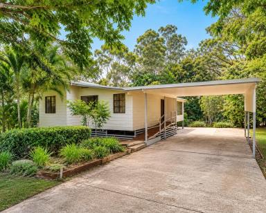 House For Sale - QLD - Macleay Island - 4184 - Huge Private 8655m2 Block, 2 Bedroom Island home &  Investment Block.... All in one  (Image 2)