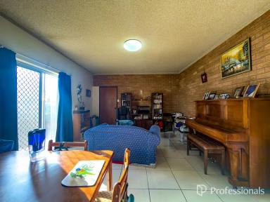 House For Sale - NSW - Tamworth - 2340 - 2 Bedroom Unit  South Tamworth  (Image 2)
