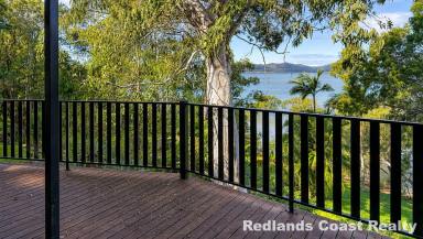 House For Sale - QLD - Lamb Island - 4184 - Waterfront Living with Character, Warmth & Stunning Sunrises (Option to Buy Furnished)  (Image 2)