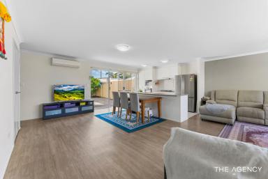 House For Sale - WA - Ferndale - 6148 - Easy-Care Living with Space, Style & Superb Convenience  (Image 2)
