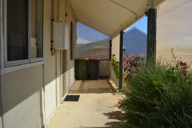 House For Lease - WA - Hopetoun - 6348 - Furnished Cottage with spectacular ocean views  (Image 2)