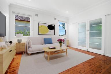 House Leased - NSW - Raymond Terrace - 2324 - CHARMING HOME CLOSE TO CBD!  (Image 2)