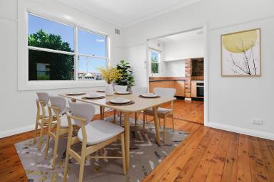 House Leased - NSW - Raymond Terrace - 2324 - CHARMING HOME CLOSE TO CBD!  (Image 2)